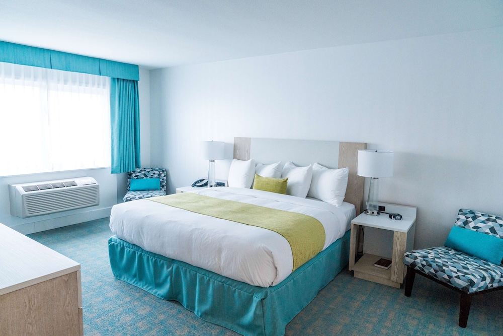 Coast Langley City Hotel And Convention Centre 16/50