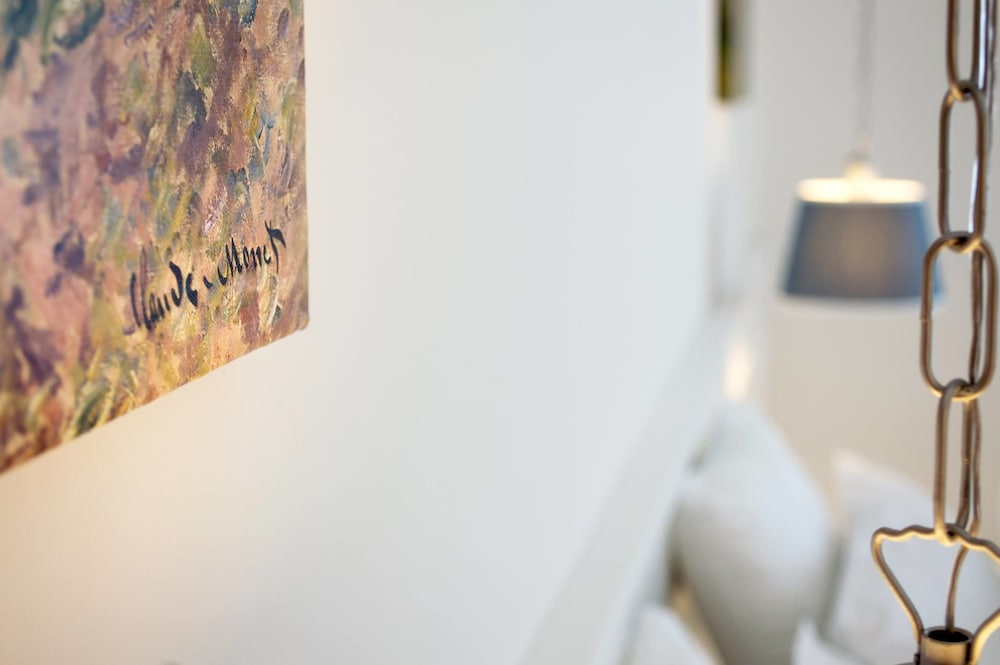 Boite D'esprit B&B De Luxe 8/25