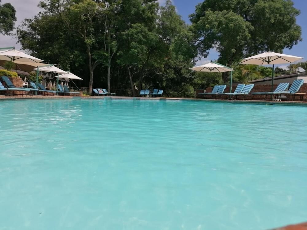 Sabi River Sun Resort 40/44