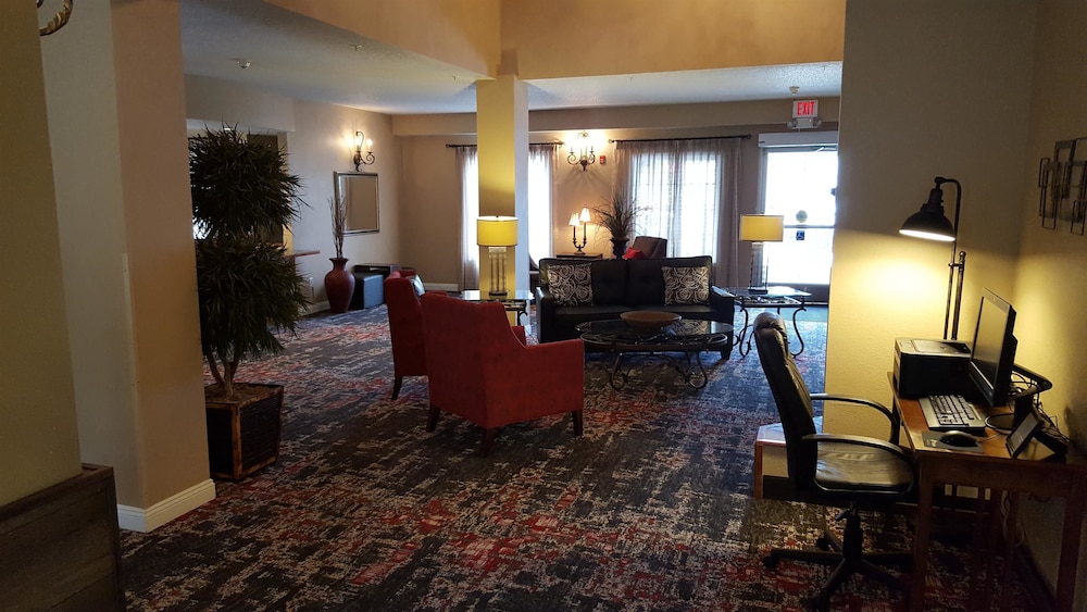 GrandStay Residential Suites - Eau Claire 36/49