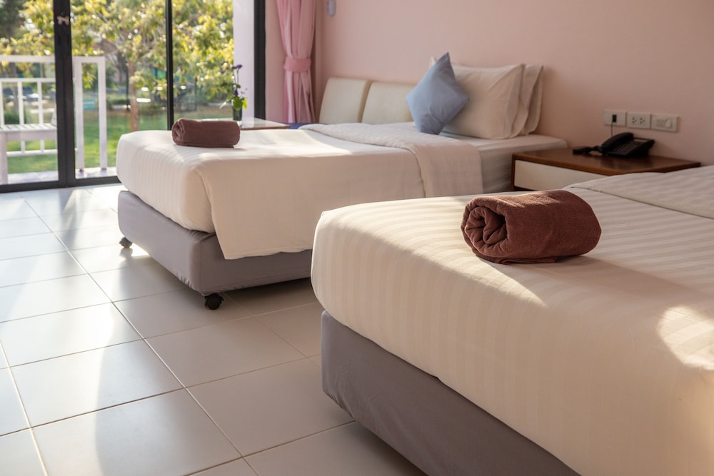 Xanadu Beach Resort 14/50