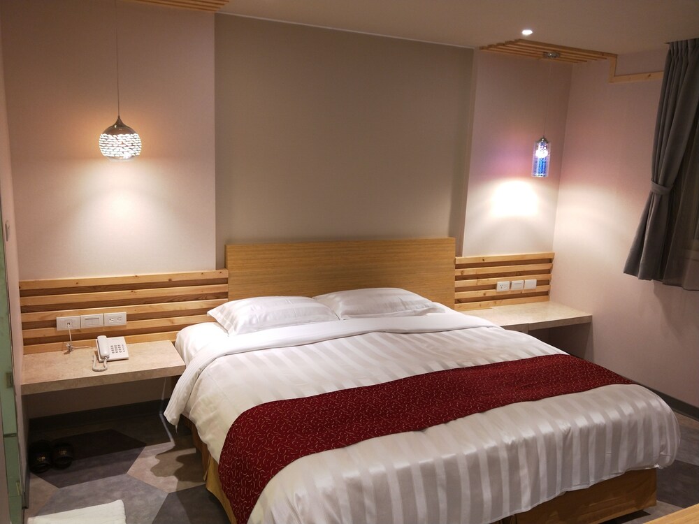 Dahshin Hotel 27/67