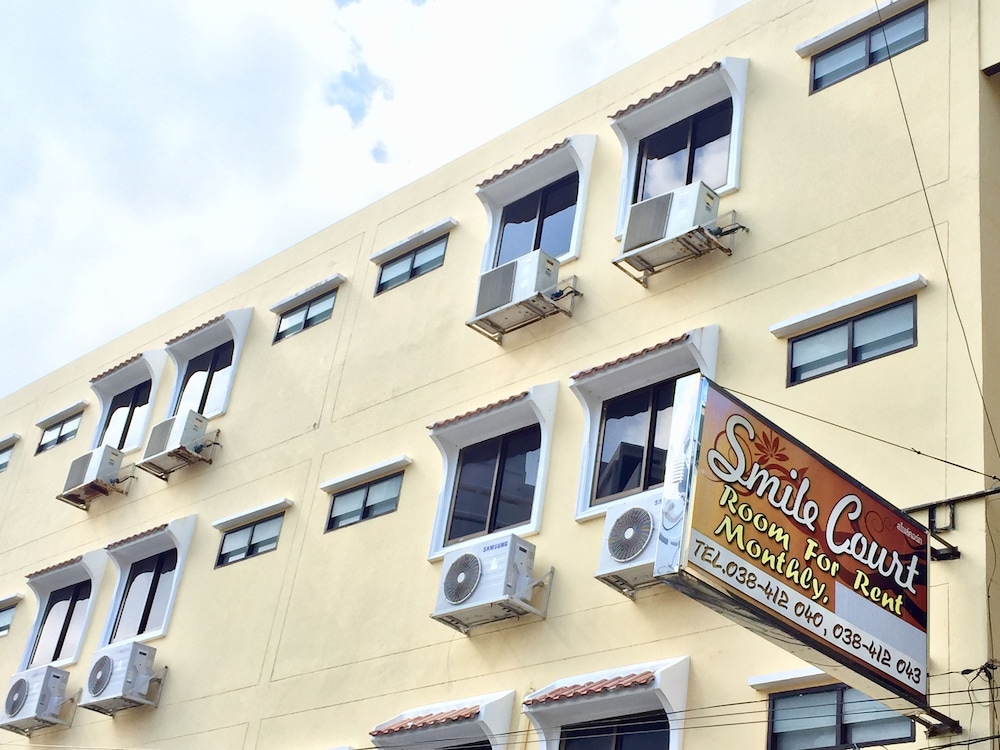 Smile Court Pattaya 2/67