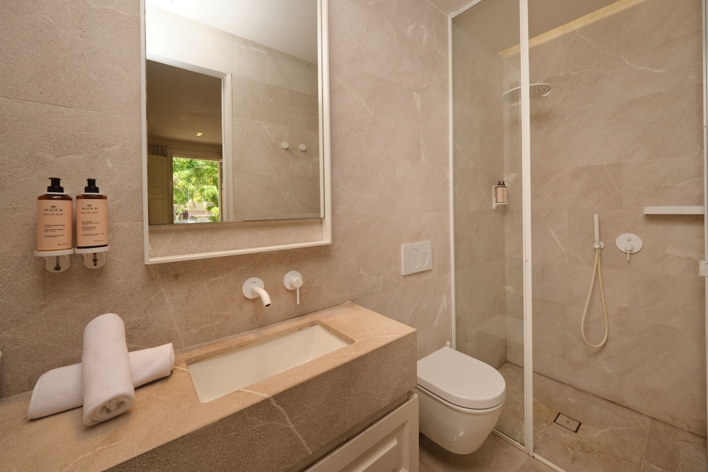 The Boc Suites 47/50
