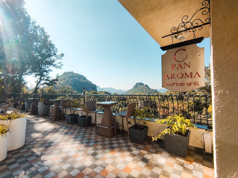 The Summer House, Pachmarhi - AM Hotel Kollection 54/60
