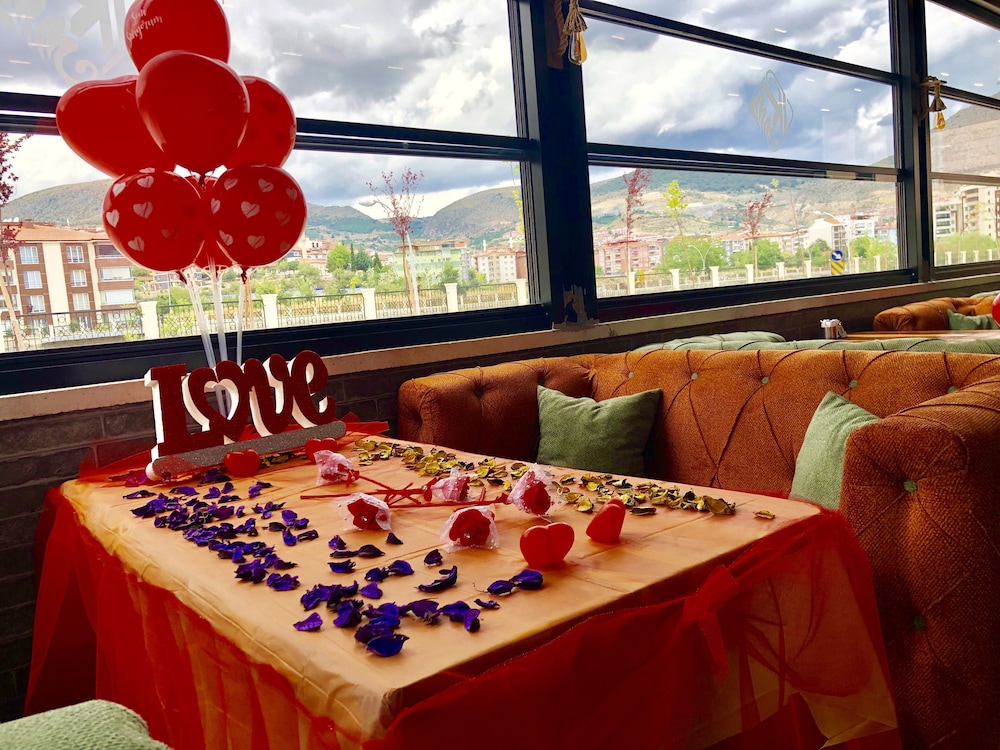 Kehribar Otel & Cafe Restaurant 30/50