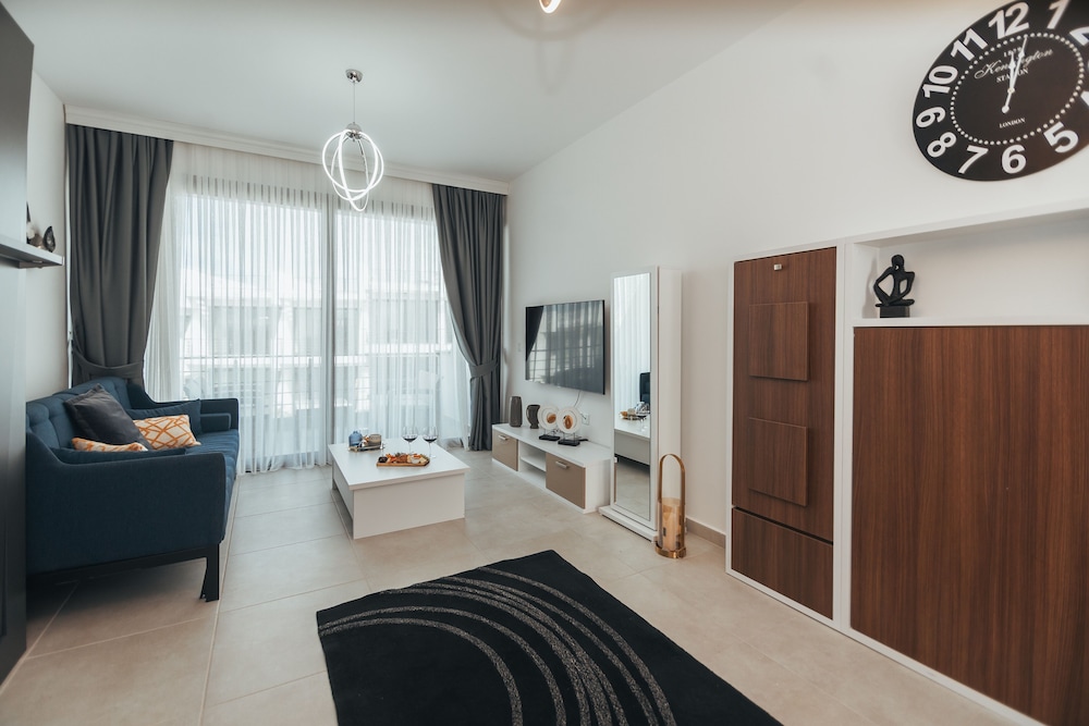 Pearl Island Homes 15/24