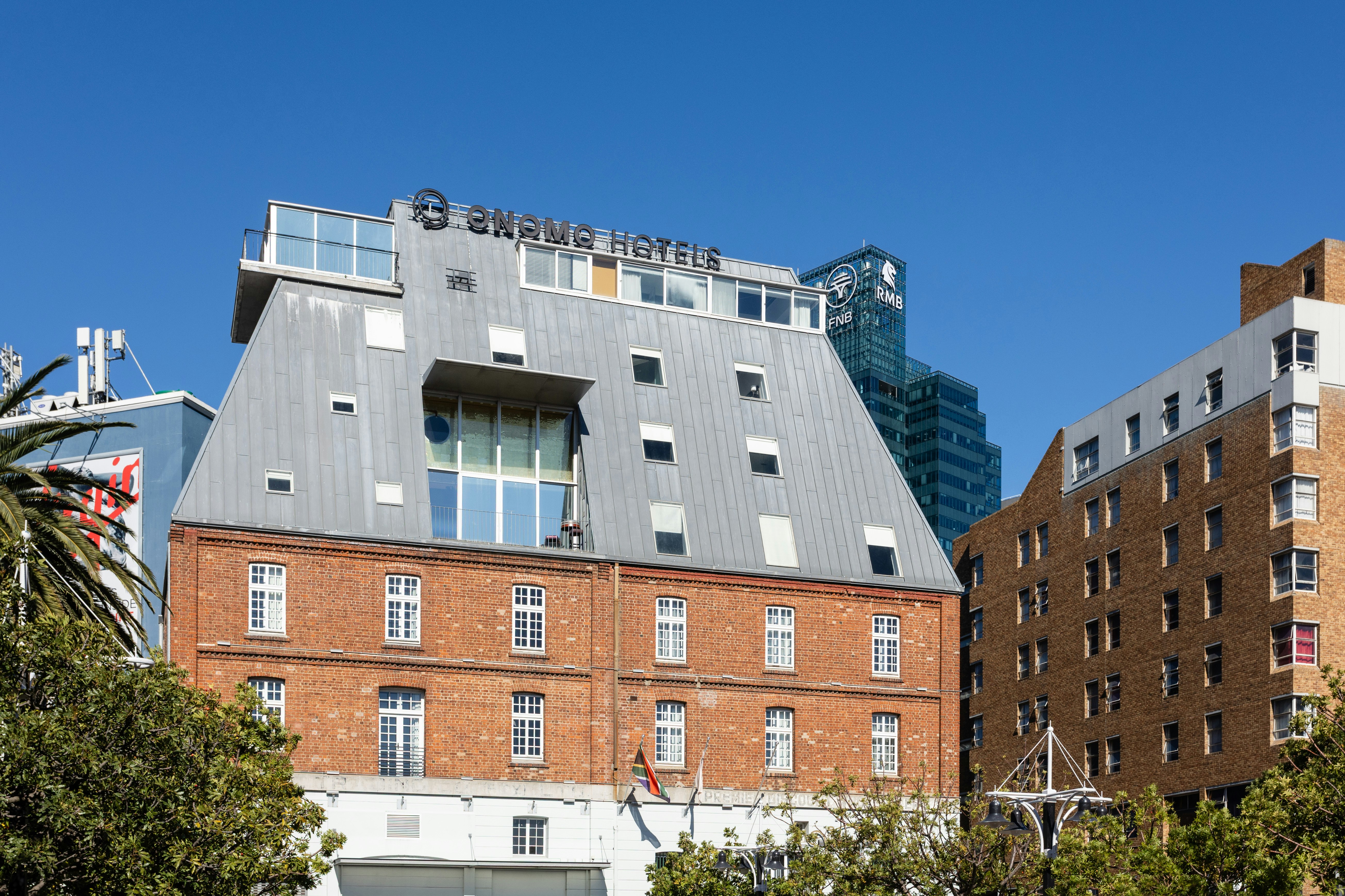 Signature Lux Hotel By Onomo Waterfront 4/79