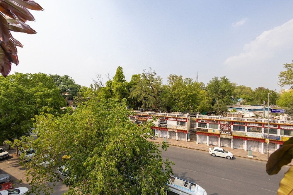 Saltstayz Autograph Connaught Place in DELHI
