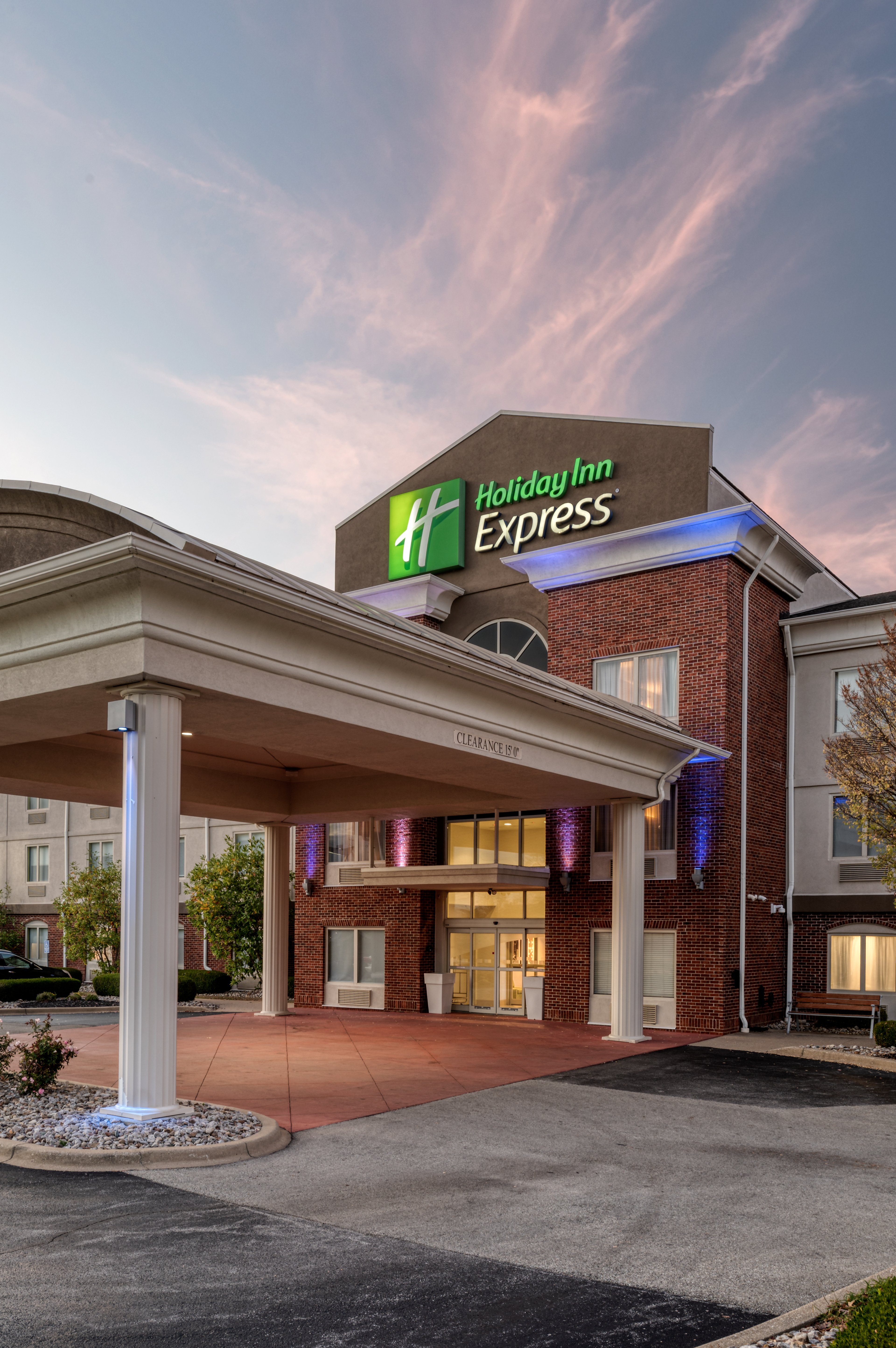 Holiday Inn Express Radcliff - Fort Knox 4/50