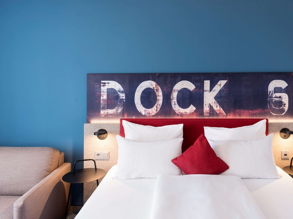 MERCURE HOTEL HAMBURG CITY 23/73
