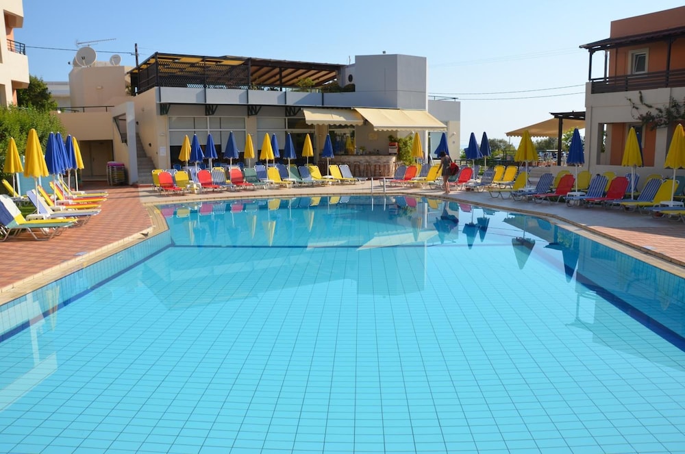 Pegasus Hotel 46/50