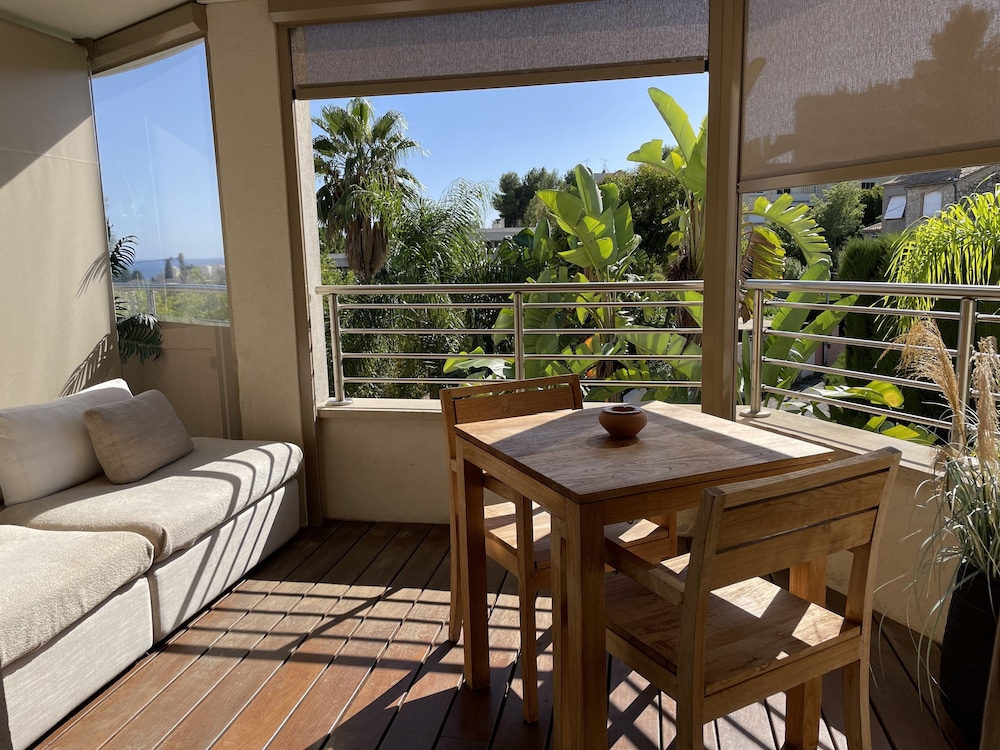 Cannes Villa St Barth 25/50