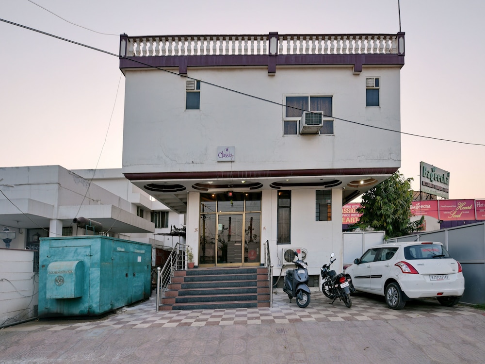 Classic 7 Hotel &amp; Restaurant 27/43