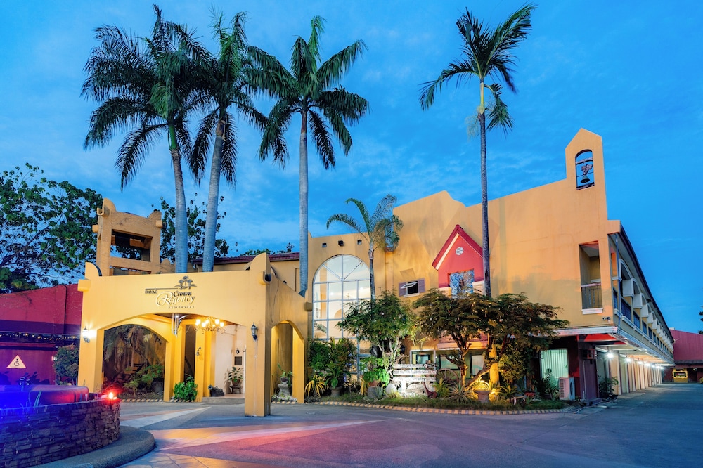 Crown Regency Residence Davao 44/50
