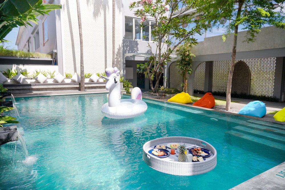 Cozy Stay Hotel 58/67