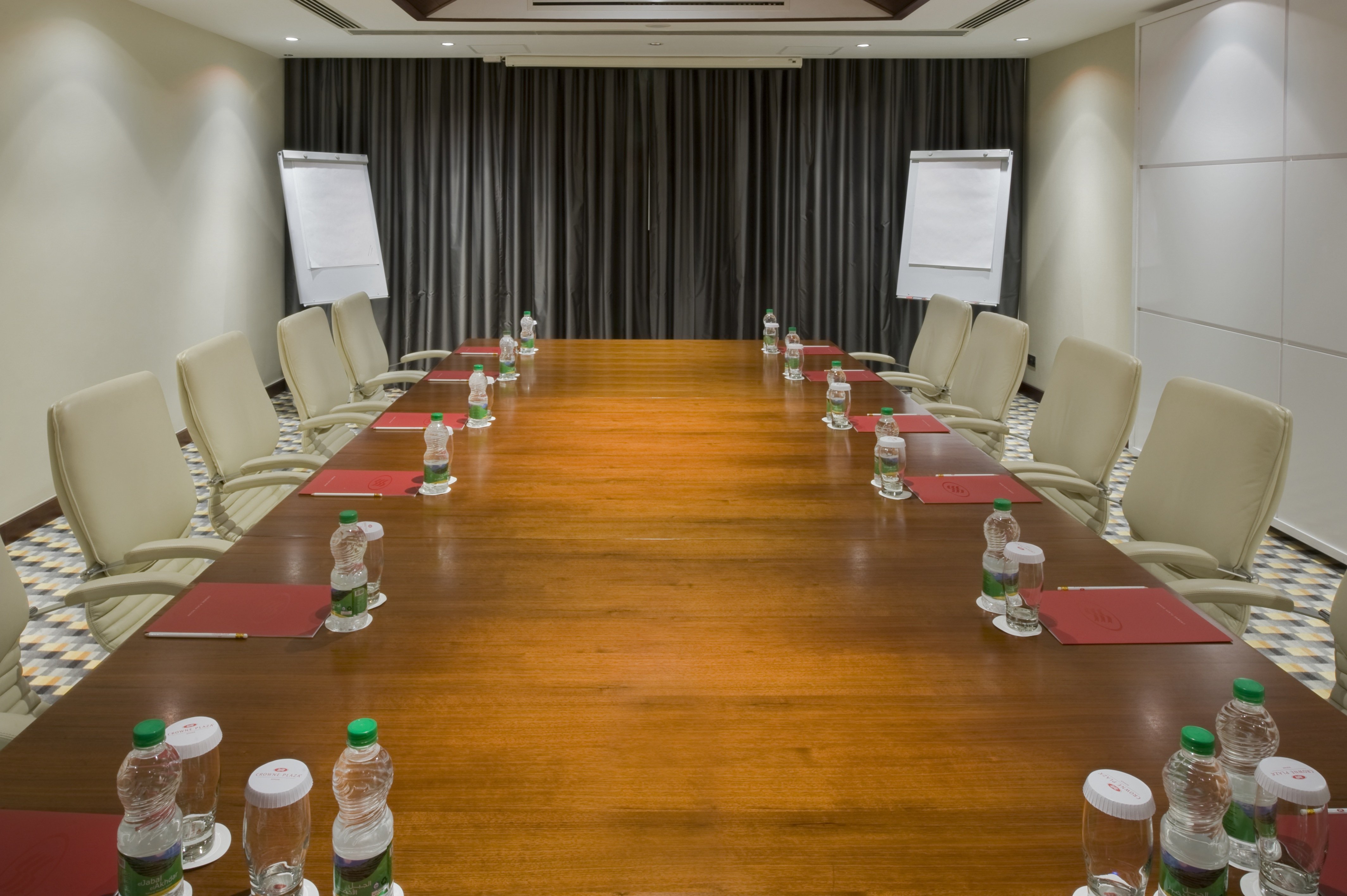 Crowne Plaza Sohar 70/81