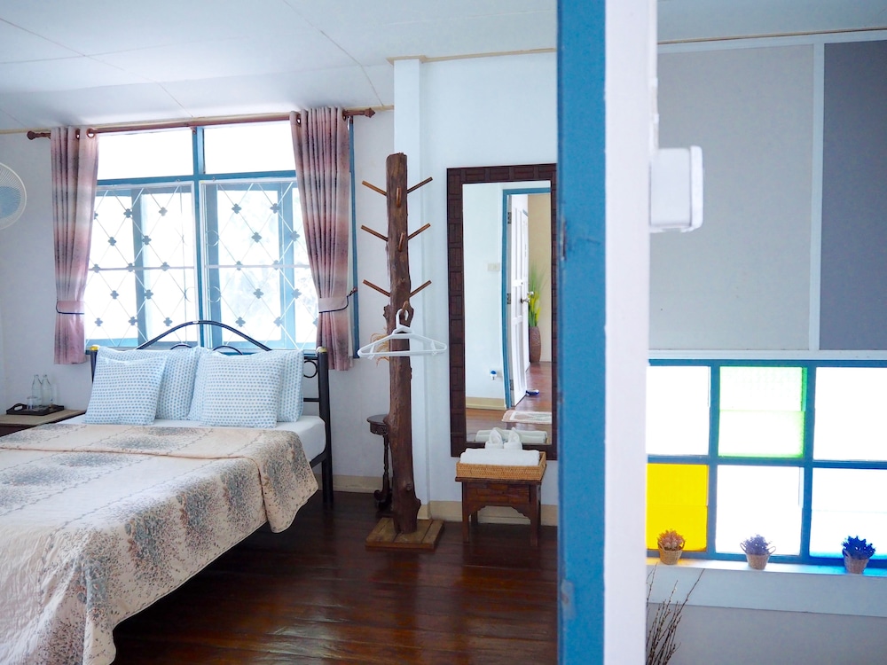 Stay With Me Guesthouse 22/50