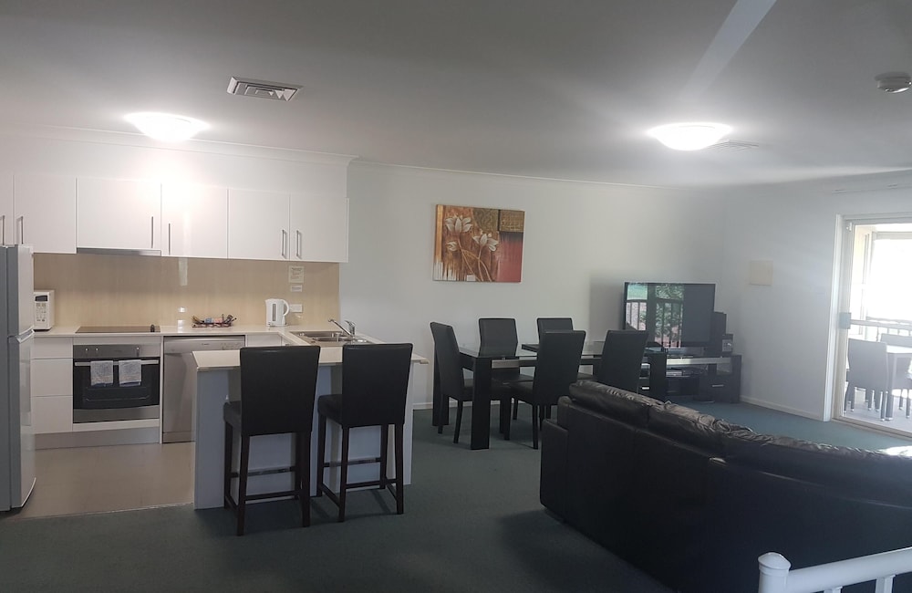 Mid City Motor Inn Singleton 33/47