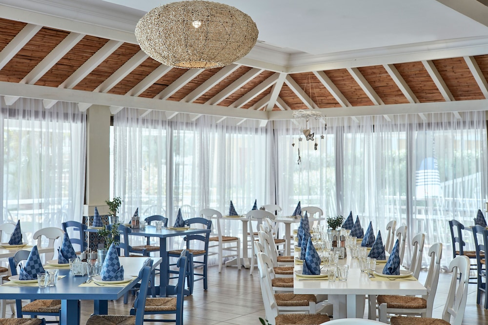 Atlantica Aeneas Resort 33/50