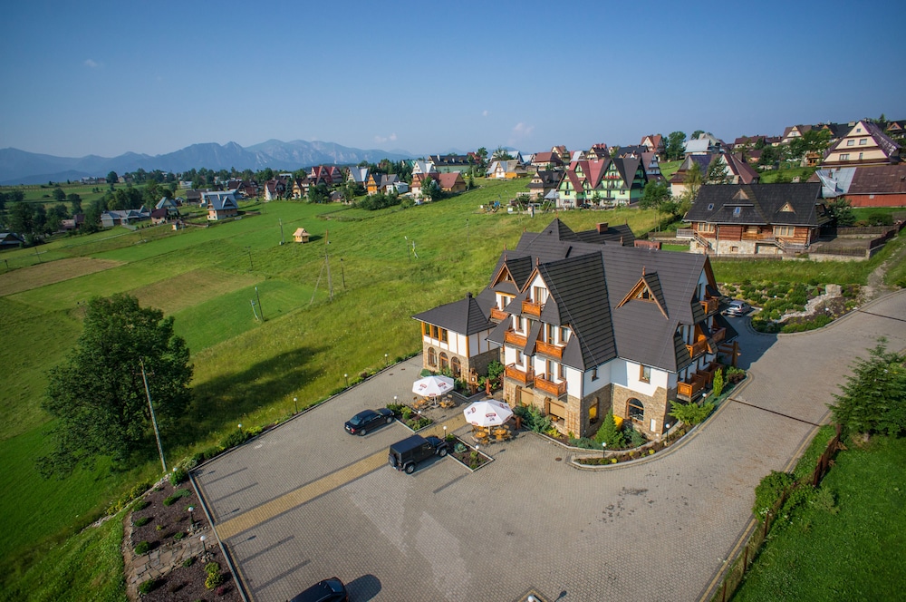 REDYK HOTEL 45/49