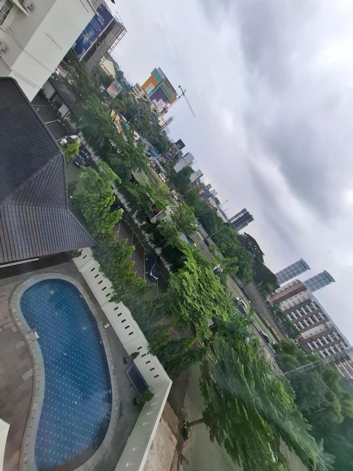 LE SEMAR HOTEL KARAWACI 18/23