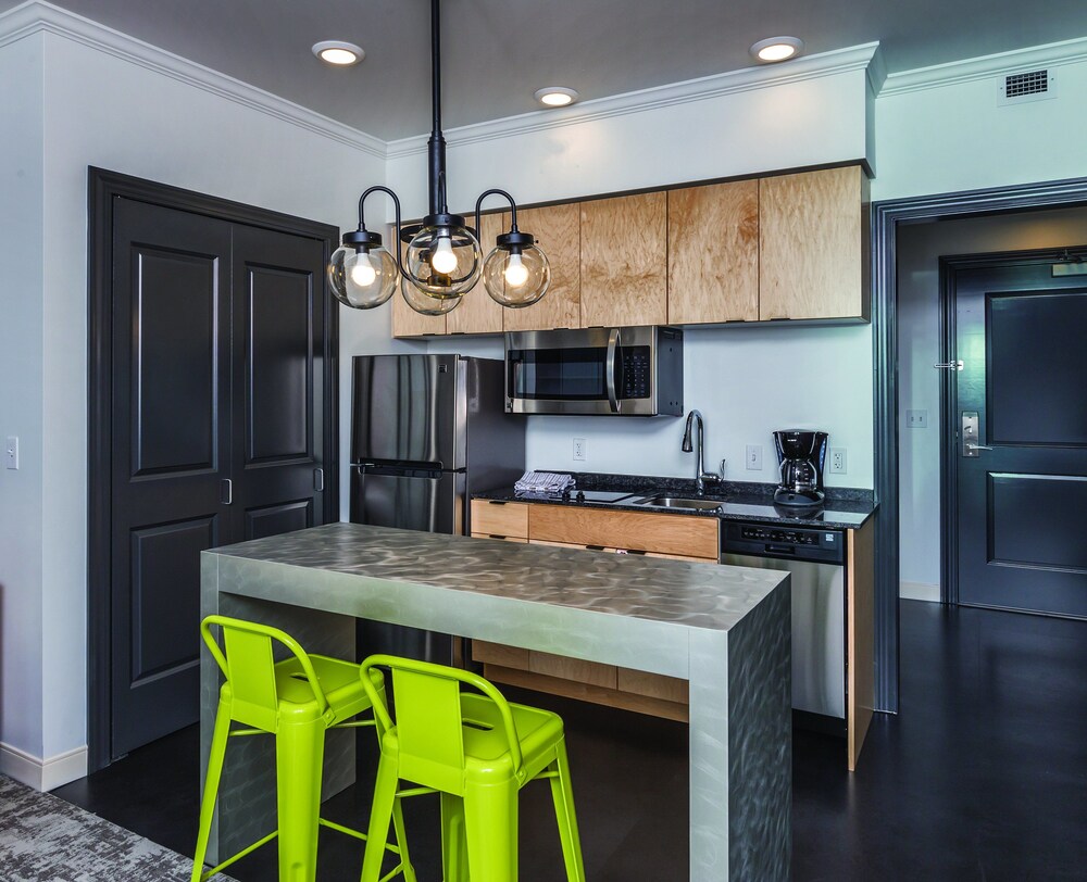 WorldMark Portland Waterfront Park 60/74