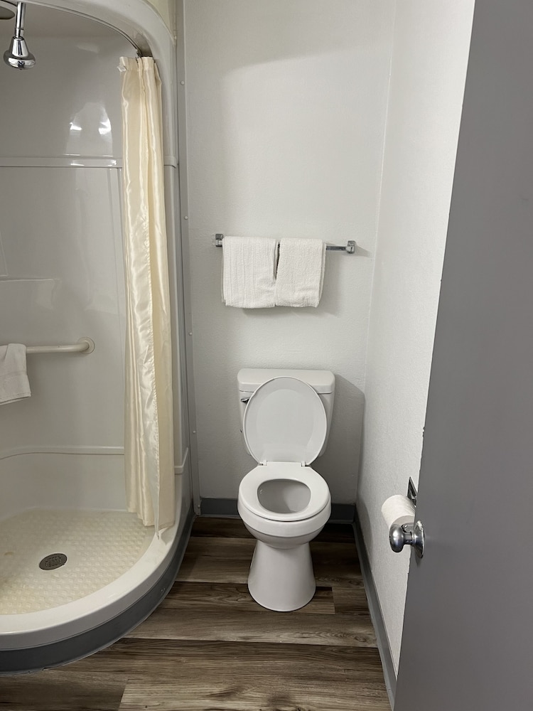 Motel 6 Tulsa West 38/40