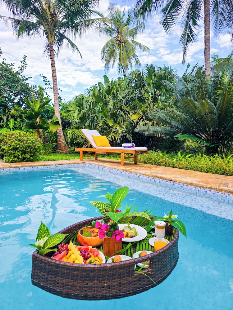 Zanzi Resort 36/74