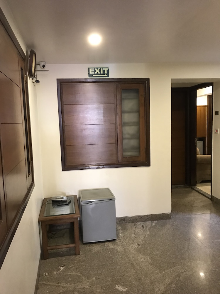 Hotel Avtar At New Delhi Railway Station 7/50