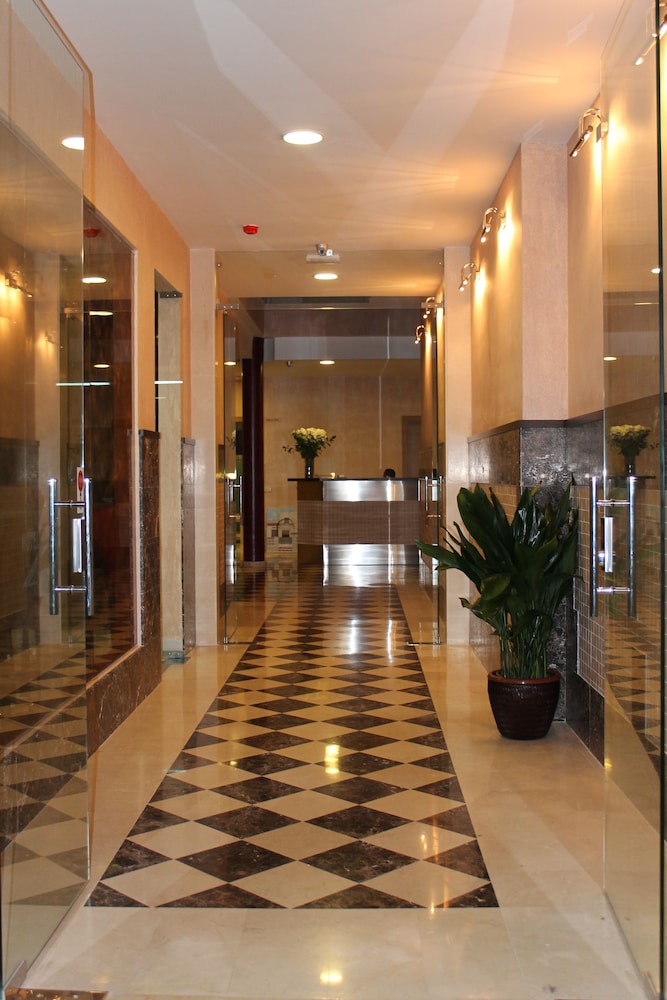 Hotel Carmen 11/45