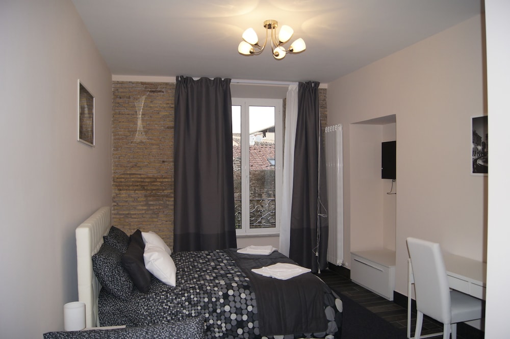 Arch Rome Suites 55/75