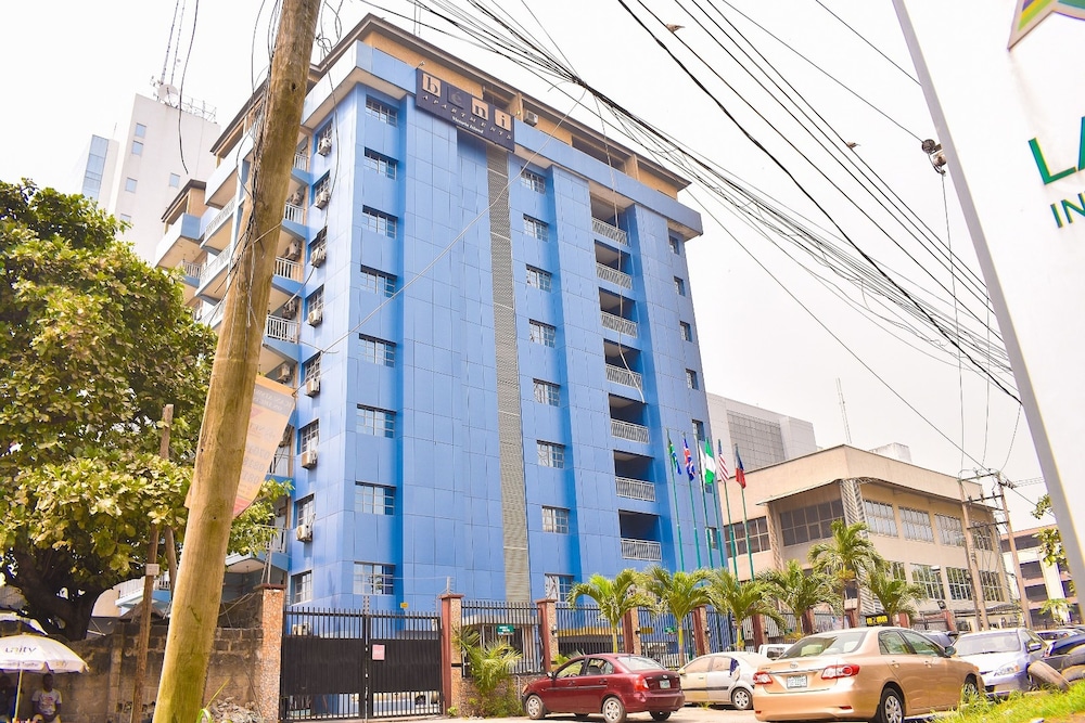 Beni Apartment And Suites 2/50