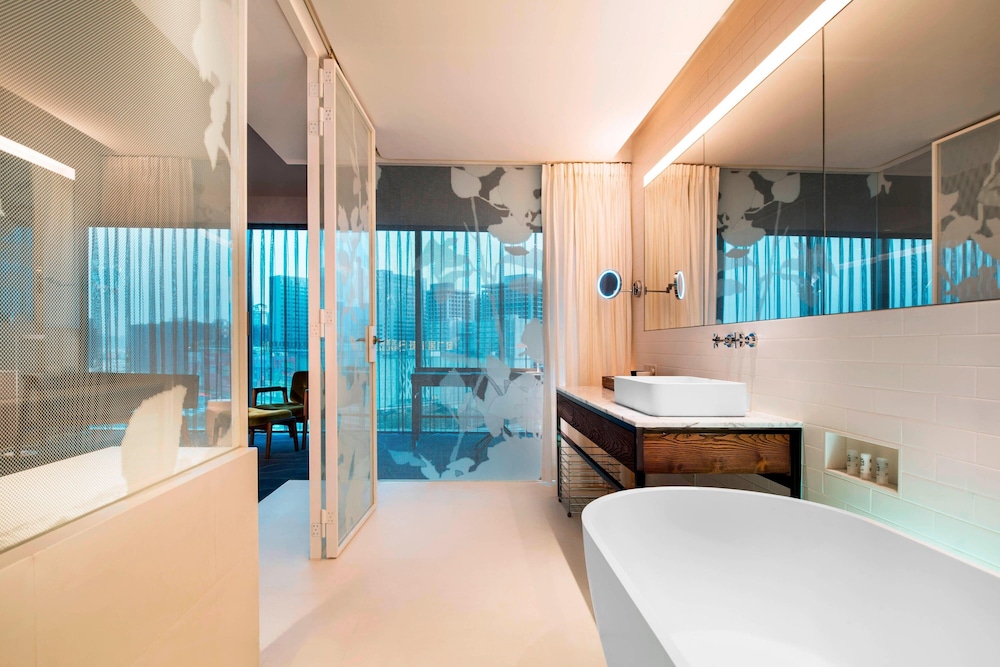 غرفة كلوب بسرير كينج، Le Meridien Zhengzhou 6/8