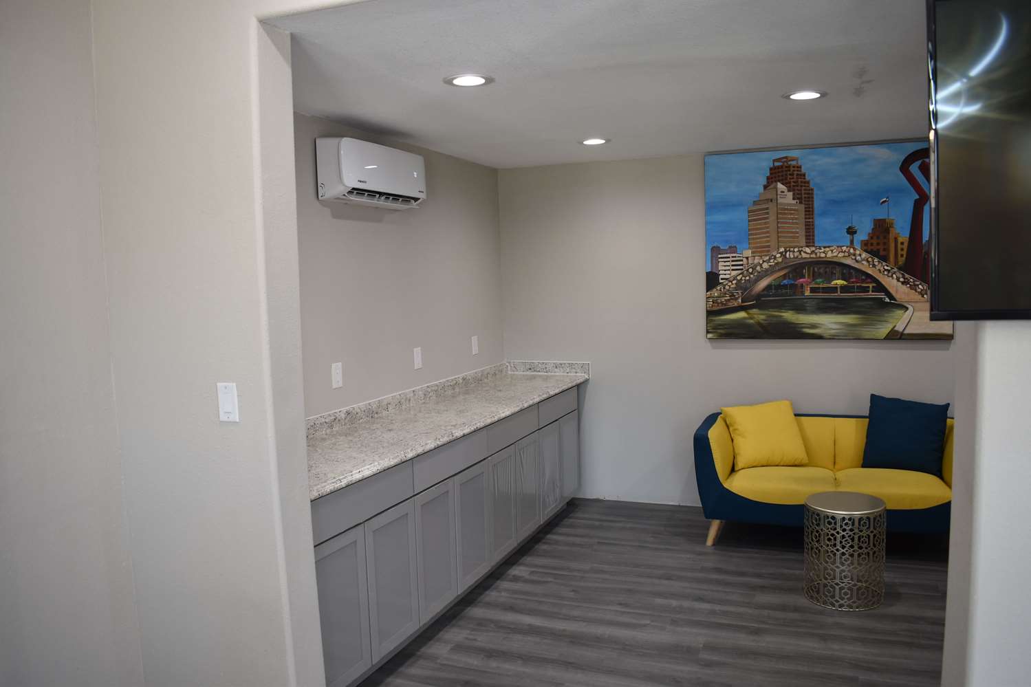 Days Inn by Wyndham San Antonio Alamo/Riverwalk 22/29