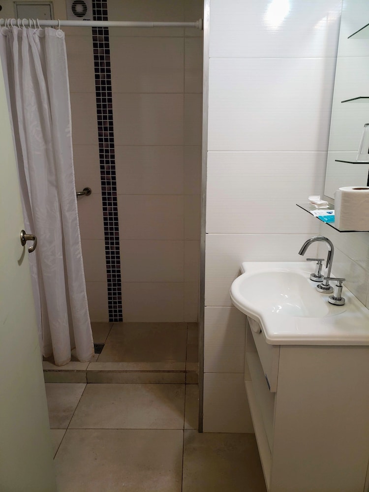 Hotel Continental 48/49