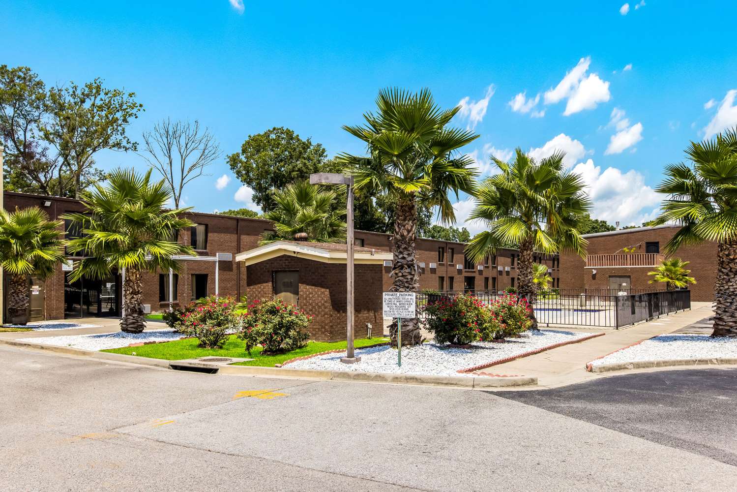 Econo Lodge Garden City - Savannah 8/10