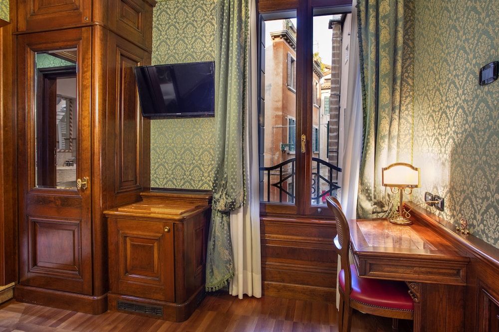 La Palazzina Veneziana 43/45