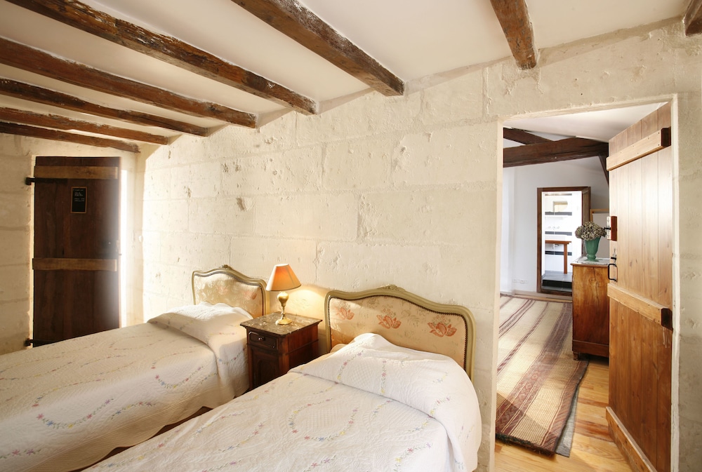 La Porte Rouge Chambres Dhotes 8/33