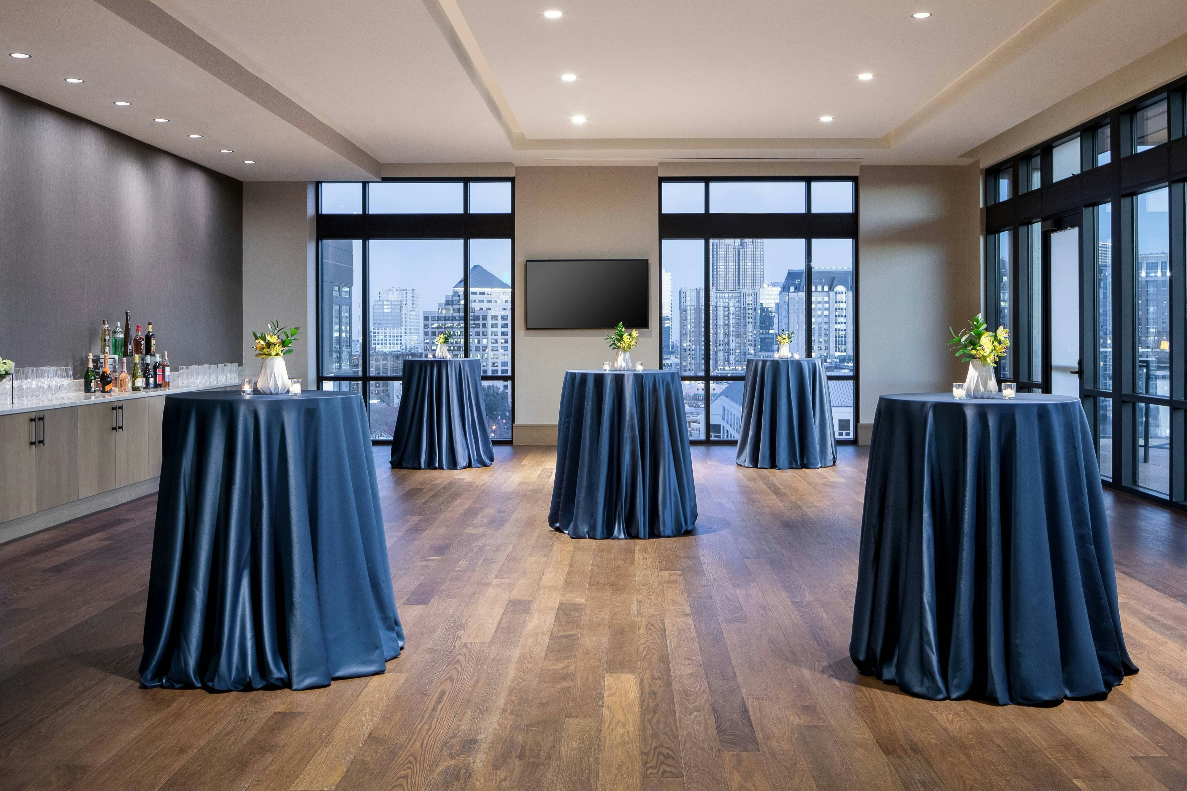 Marriott Dallas Uptown 25/27