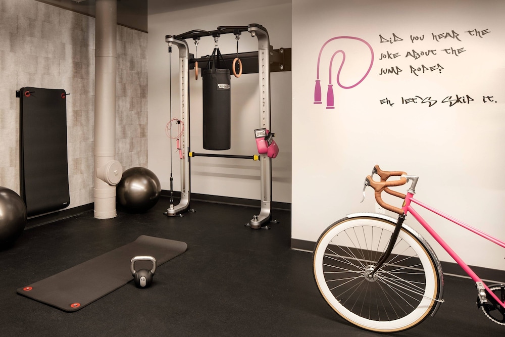 Moxy Louisville Downtown 37/61