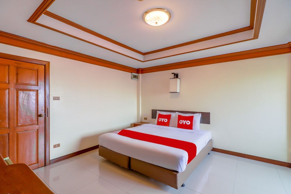 Suan Dok Kaew Hotel 18/38