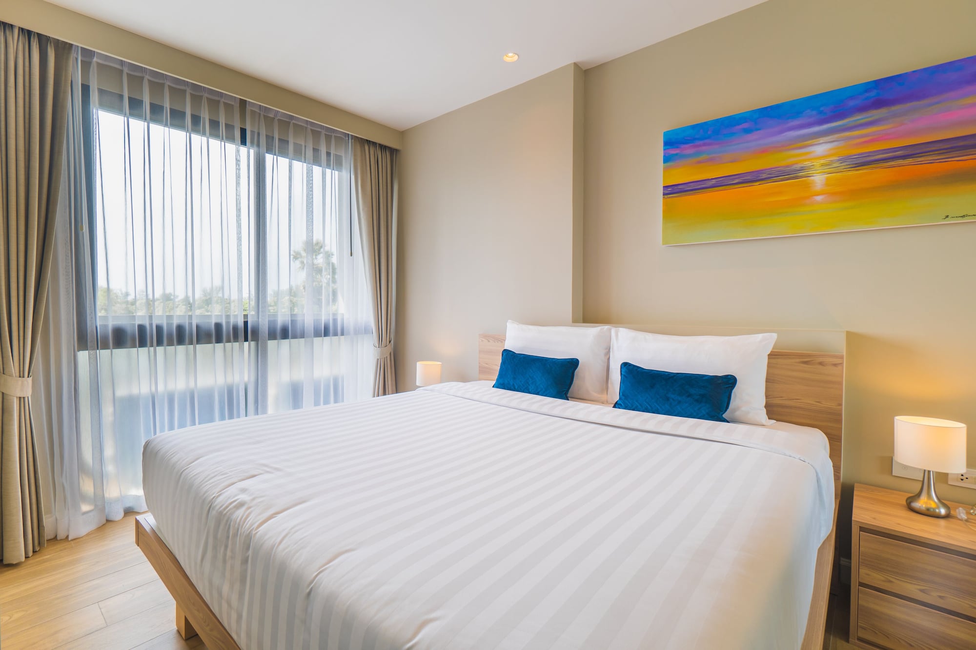 GRAND, DELUXE, SUITE, DOUBLE BED