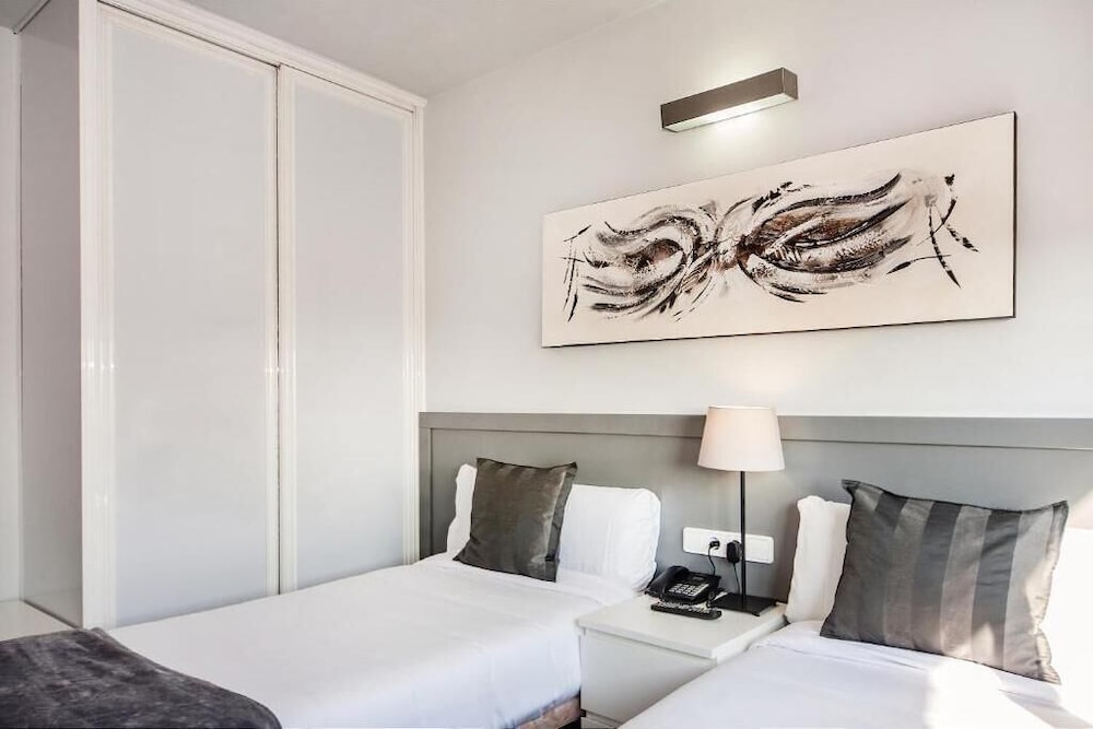 Hotel Sant Pere II 9/50