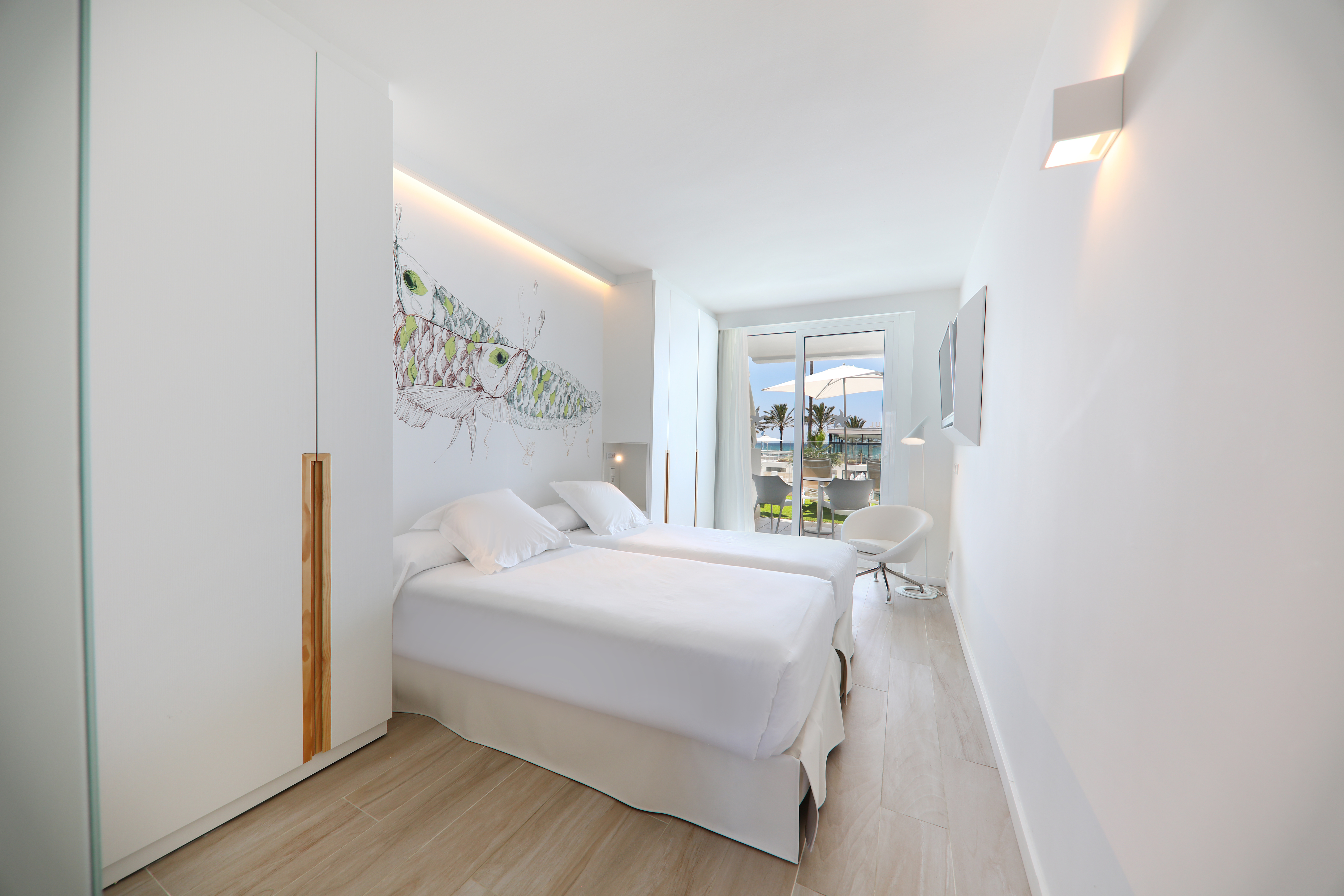 Room, Double Bed, Lateral Side Sea View