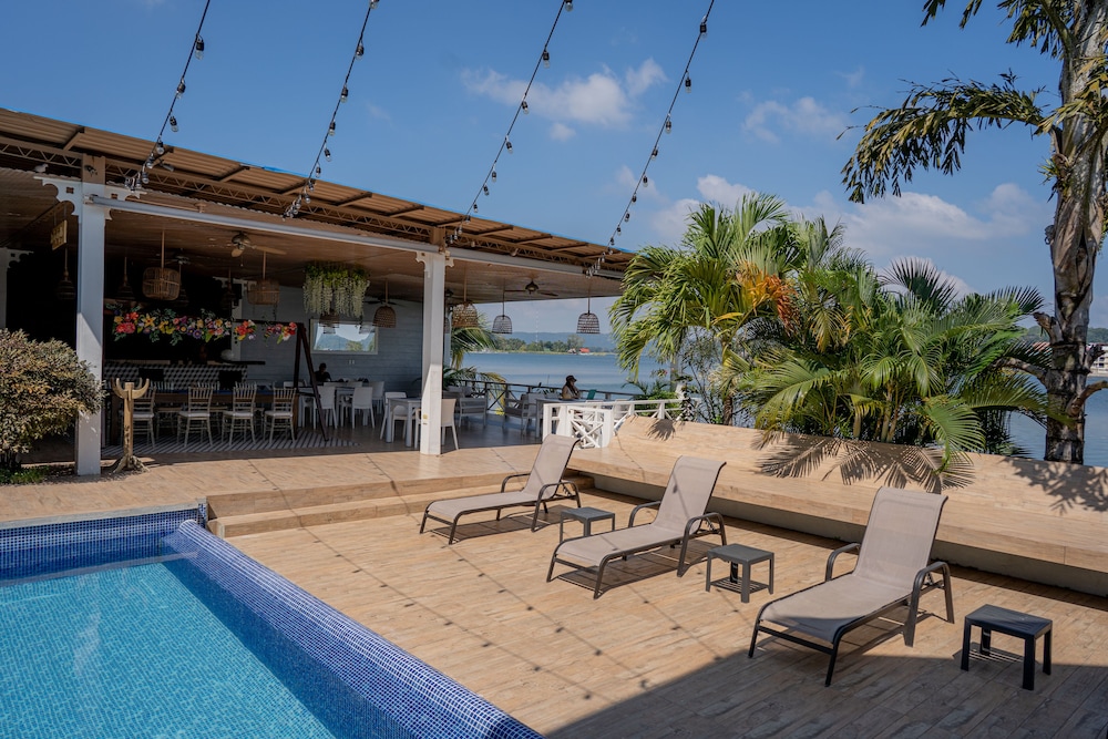 Hotel Casona Del Lago 18/69
