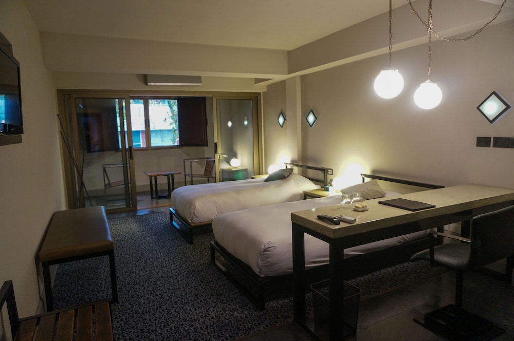 Prodeo Hotel Lounge 44/70
