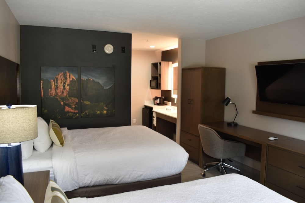 Zion Canyon Lodge 13/54