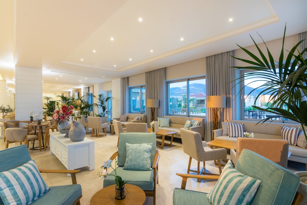 King Maron Beach Hotel & Spa 23/50