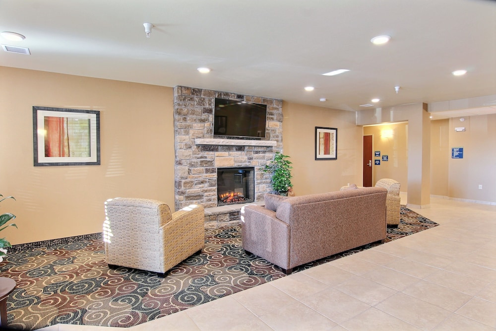 Cobblestone Hotel & Suites - Beulah 44/62